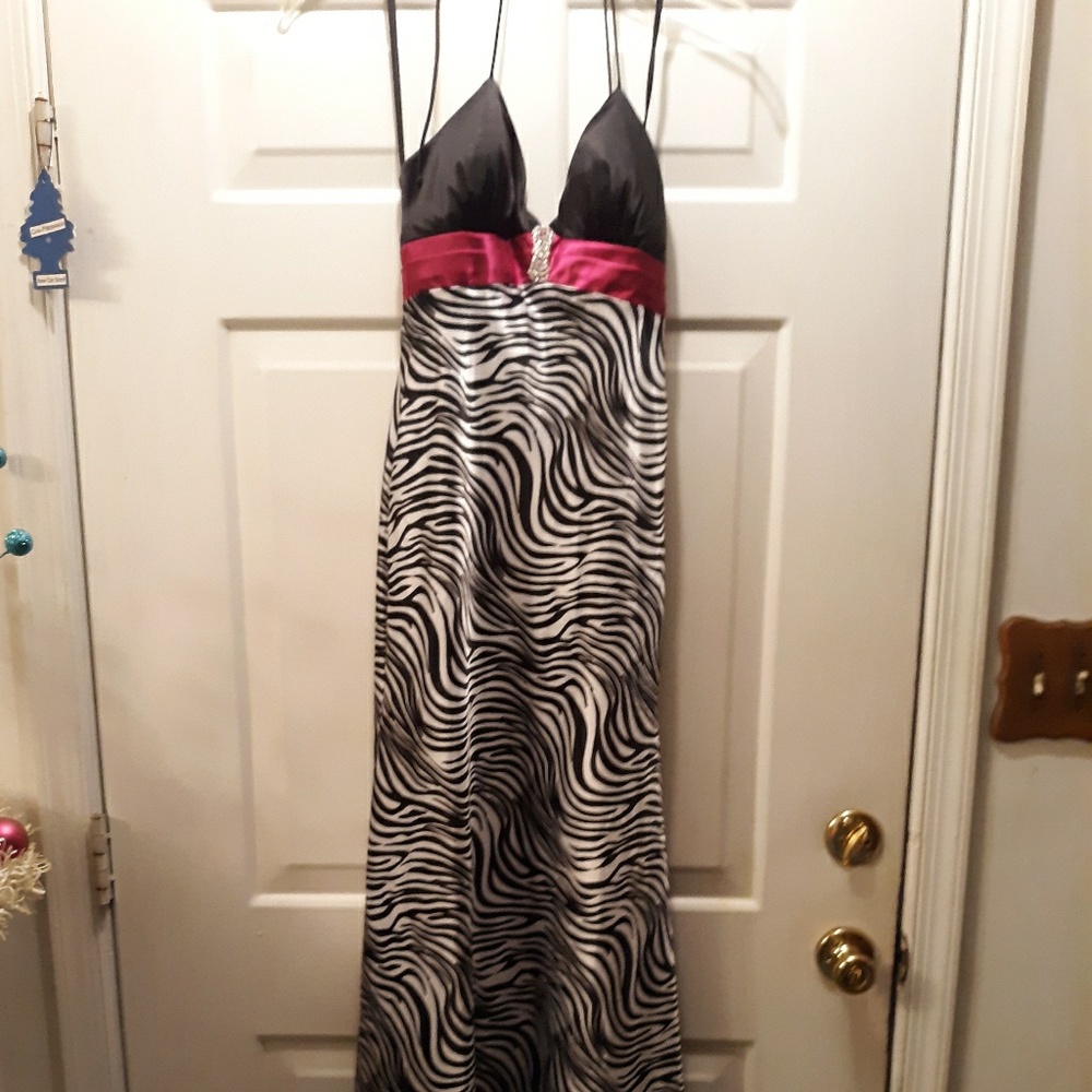 NWT Stacy Sklar gown - Picture 2 of 5